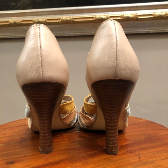 Miss Albright Size 8 retro strappy heels - Picture 4 of 16